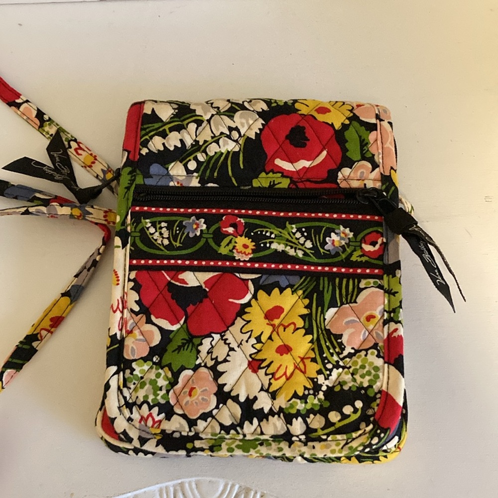 Vera Bradley mini crossbody